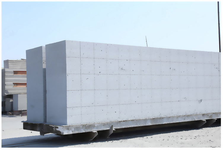 依安加气块 加气砌块 轻质砖气孔结构及其影响因素